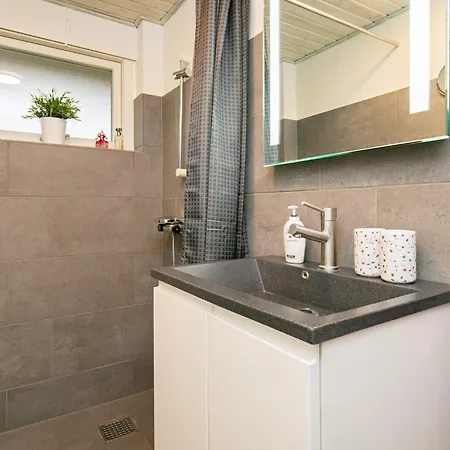 Cozy Retreat With Sauna - By Traum