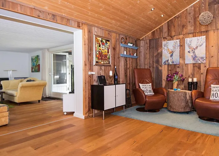 Cozy Retreat With Sauna - By Traum Hébergement de vacances